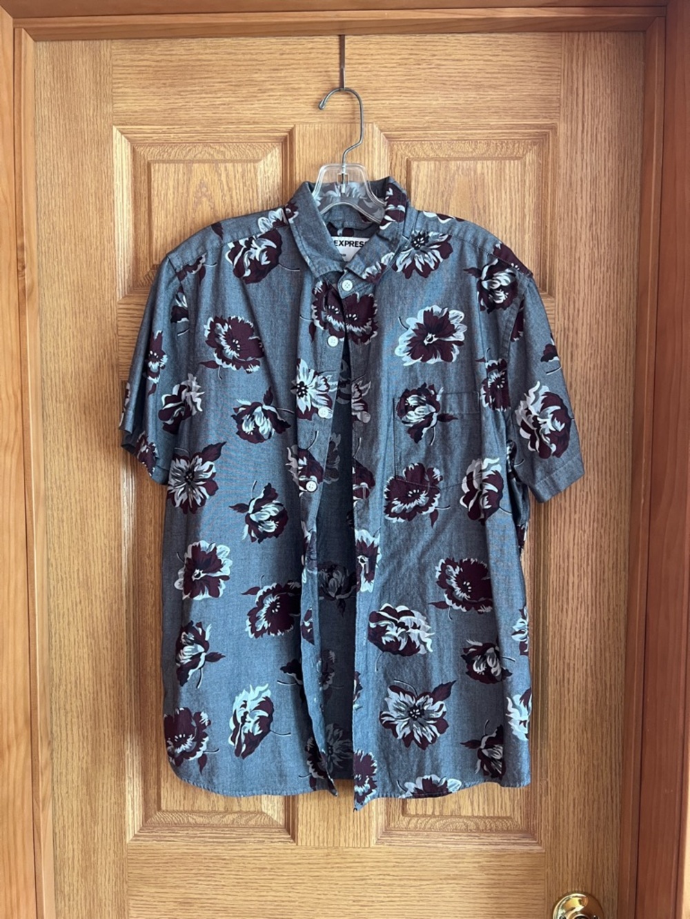 Express Men’s Short-Sleeve Button-Up Shirt - Gray with Burgundy Floral